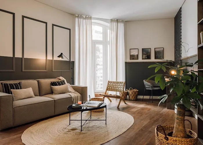 Asta - 2 Bedrooms In Santo Antonio * 리스본