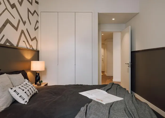 Asta - 2 Bedrooms In Santo Antonio * Lisboa
