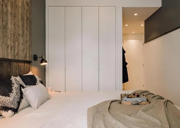 Asta - 2 Bedrooms In Santo Antonio